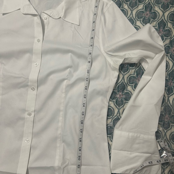 Calvin Klein Crisp White Button-Down Shirt - Picture 16 of 16